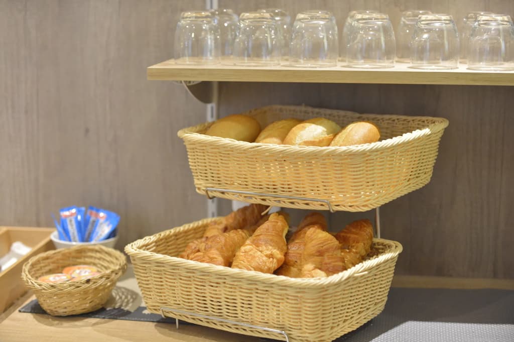 Hotel du Chemin Vert Paris - photo 11