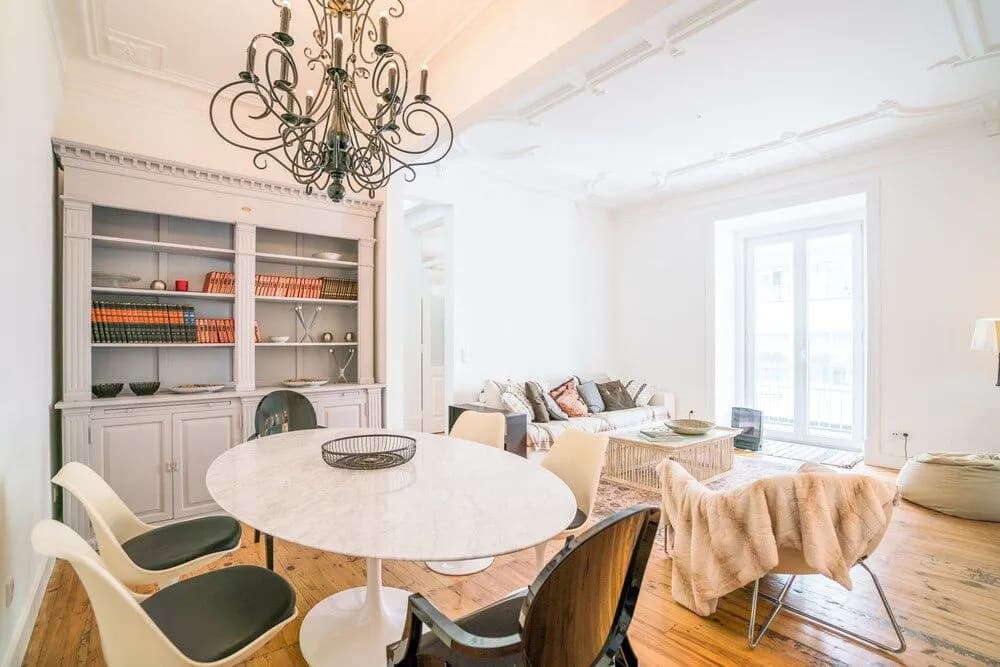 Estrela Neoclassical Apt River View - photo 11