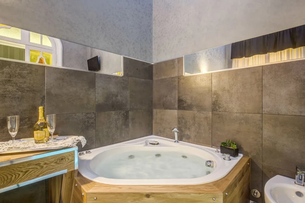 Suite in Rome Veneto - photo 17