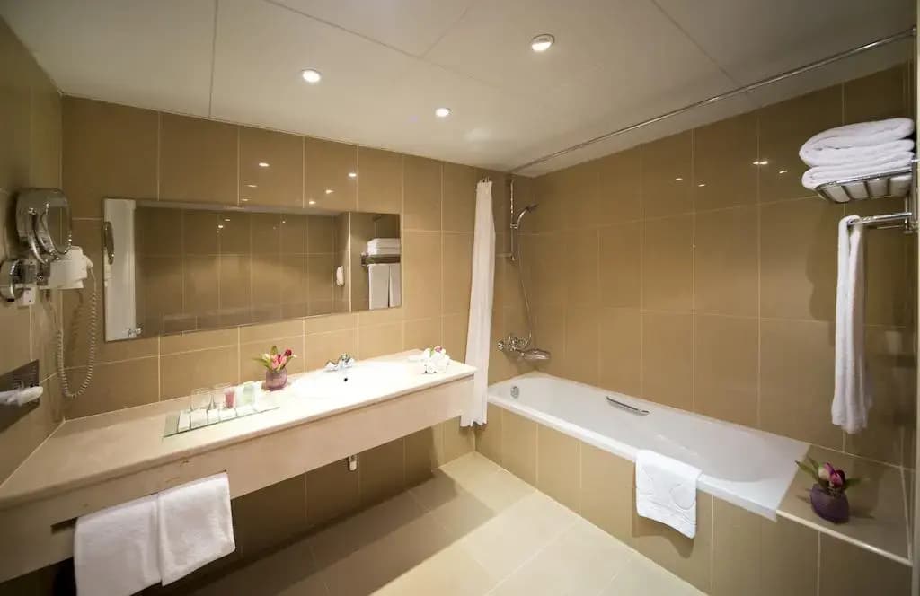 Capital O 232 Golden Tulip Al Jazira Hotel And Resort - photo 8