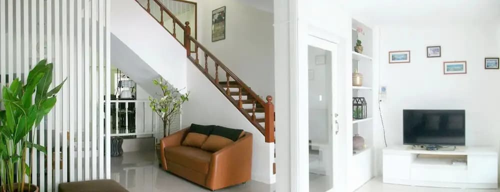 A Joy House - photo 13