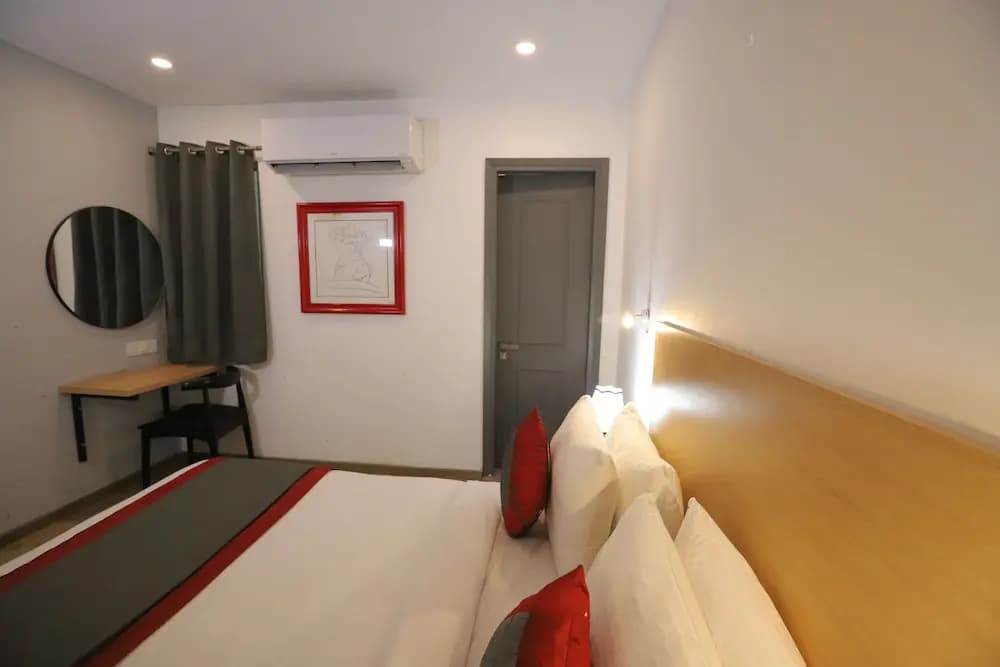 Qotel Hotel La Serene Gagan Vihar - photo 8