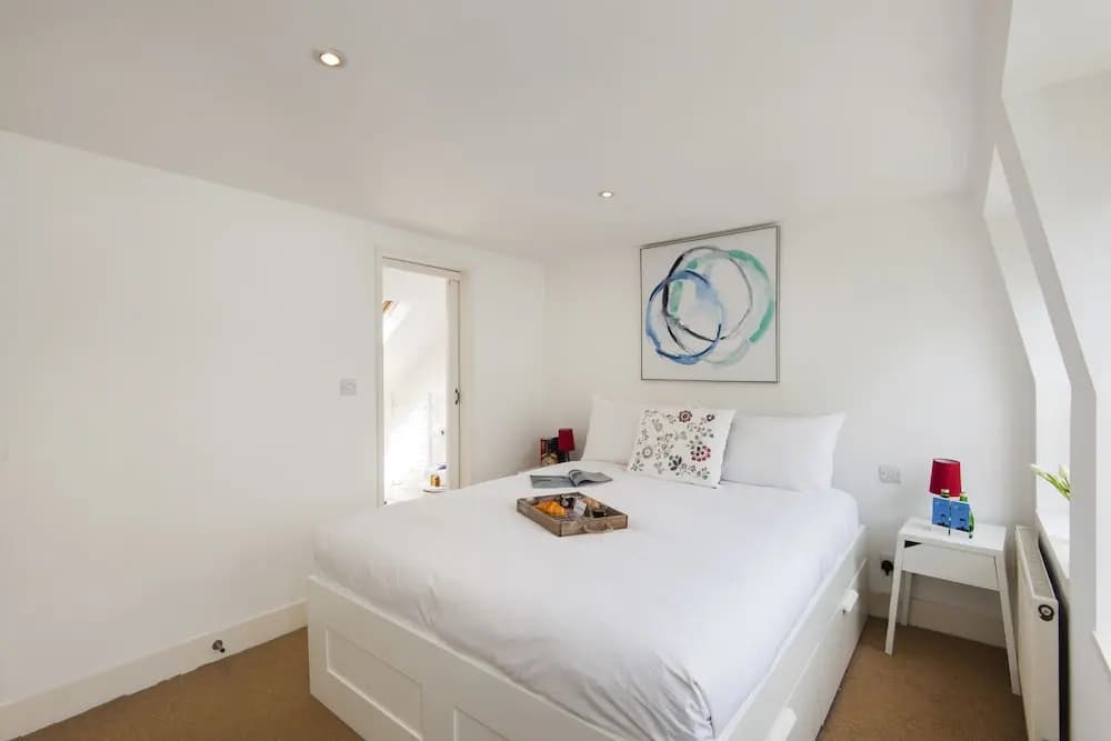 The Homey West Kensington Apartment - KDY - photo 11