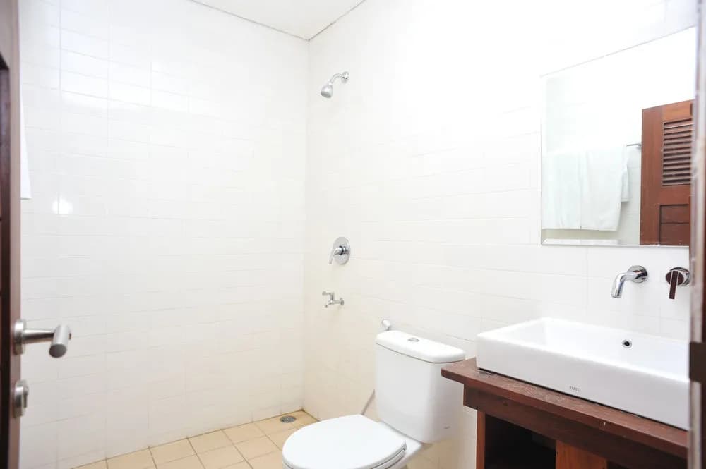 Airy Kuta Simpang Dewa Ruci Griya Anyar 27 Bali - photo 10