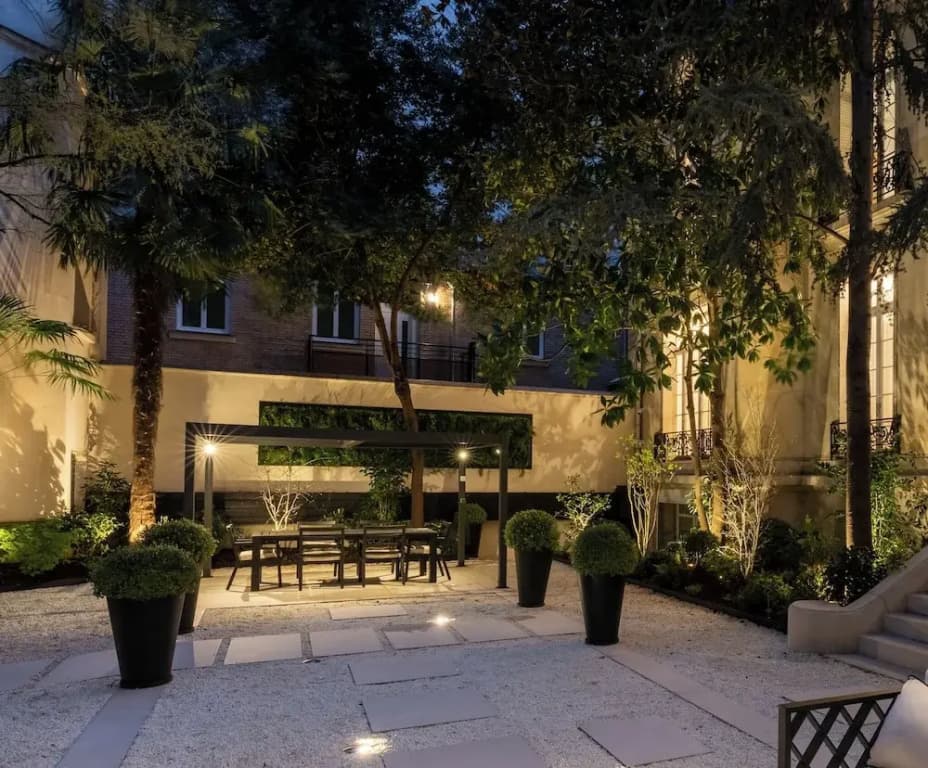 HIGHSTAY - Luxury Serviced Villa - Poincaré - photo 21