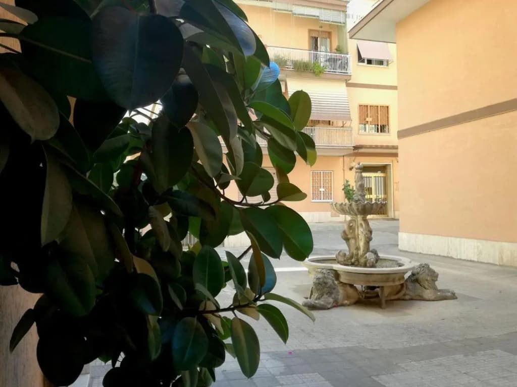 White Apartment - photo 3