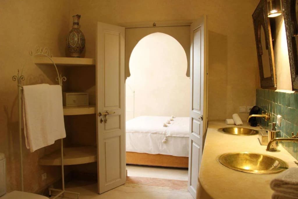 Riad Emberiza Sahari - photo 34