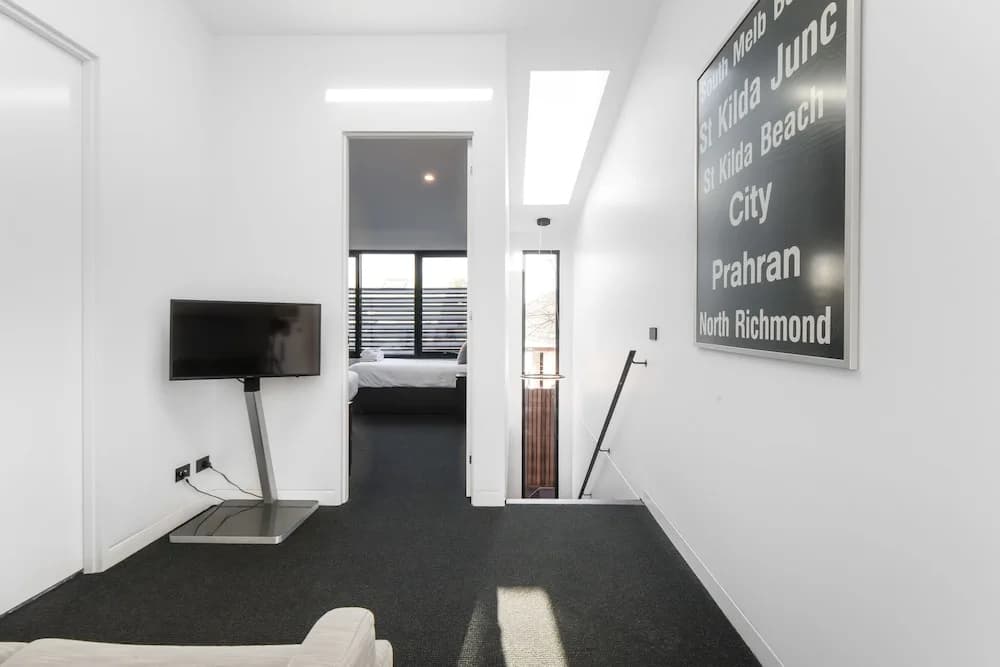 Boutique Stays - County Down, Port Melbourne - photo 11