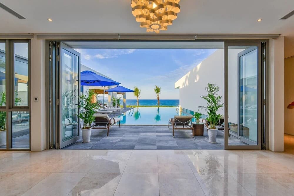 Stunning Beachfront 6br Villa W Largest Pool - photo 38