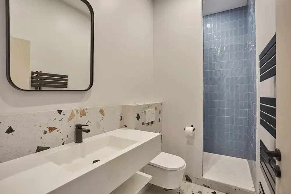 Apartment 1 Bedroom - Canal Saint-martin - photo 7