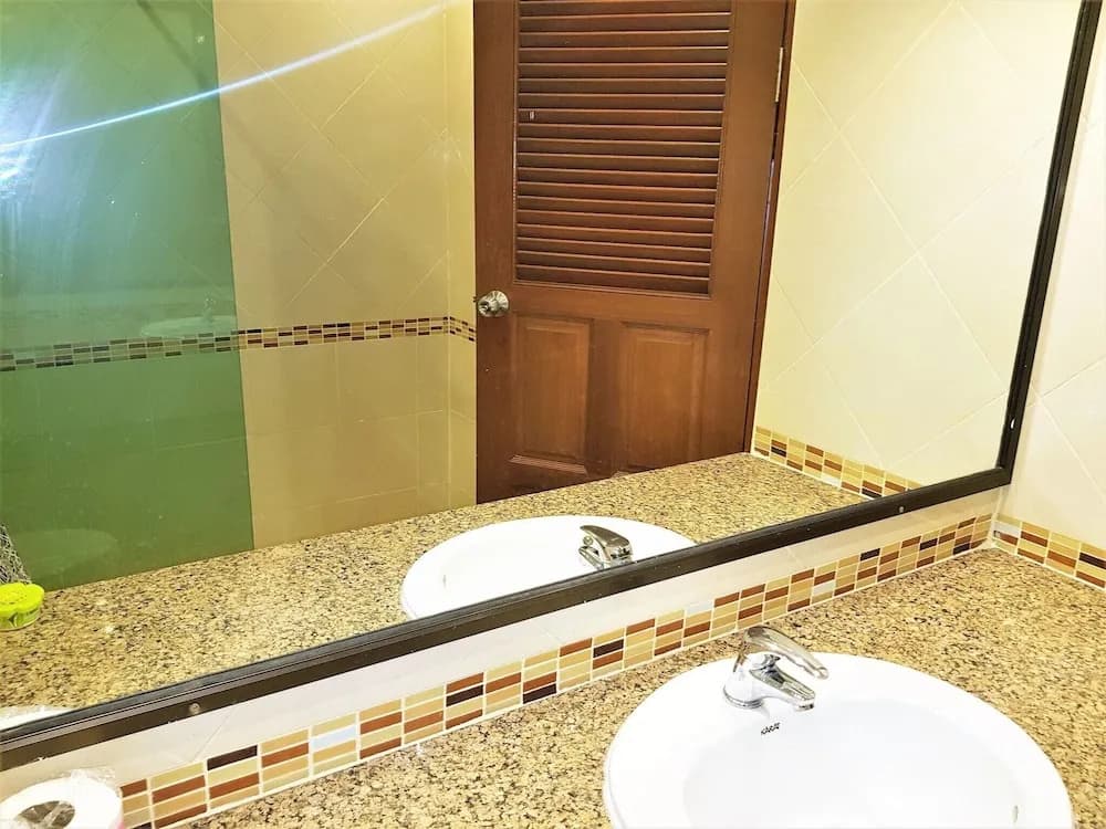 Thepthip Mansion Pratumak - photo 8