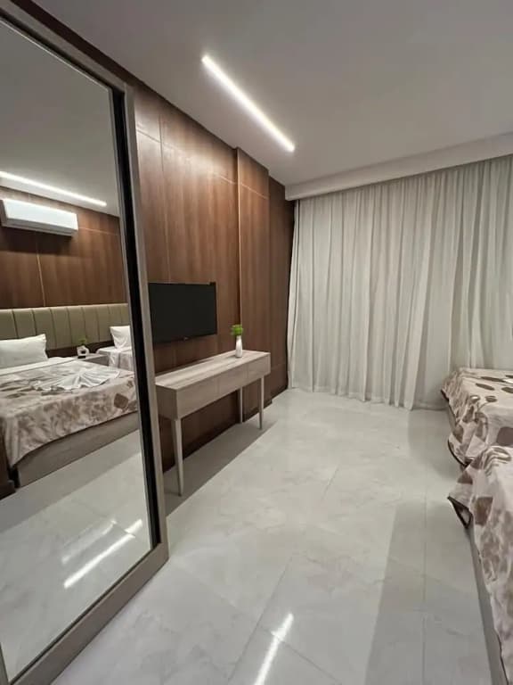 Royal Home Hotel - photo 2