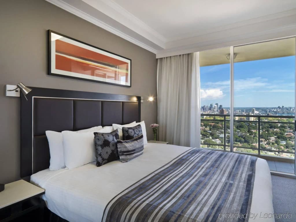 Meriton Suites Bondi Junction - photo 6