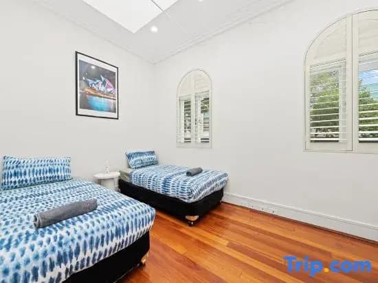 Stylish 3BR House(Parking)/ICC&DarlingHarbour-8min - photo 6