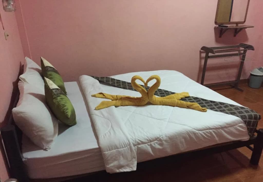 Marina Guesthouse - photo 3
