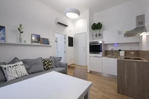 White Home Roma - photo 12