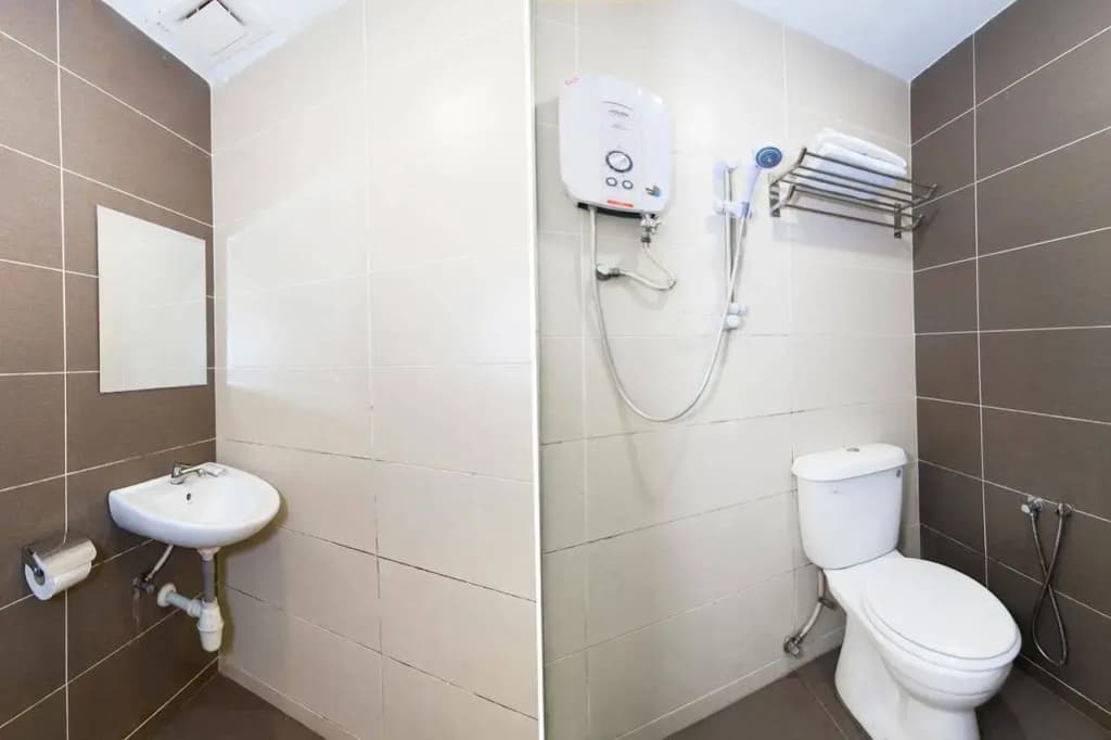 Sri Maluri Hotel - photo 28