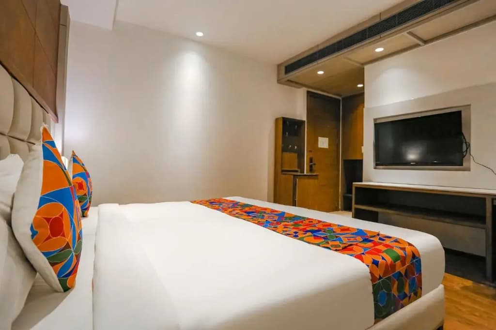 FabHotel F9 Chhatarpur - photo 6