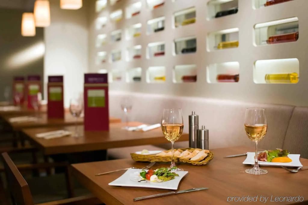 Mercure Hotel Berlin City West - photo 21