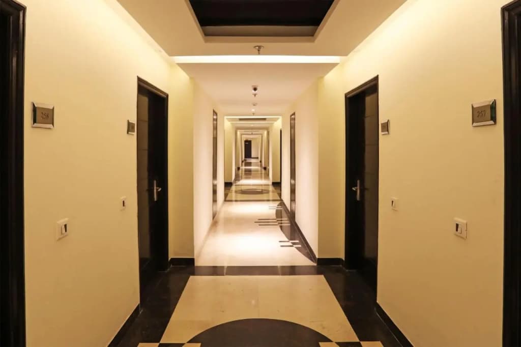 Westend Inn - photo 25