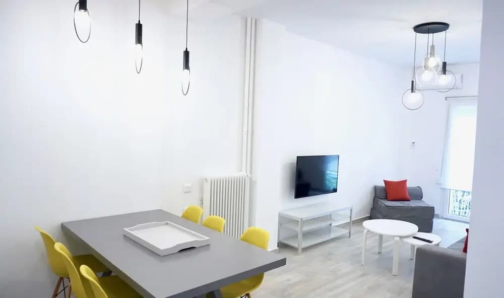 Urban Design Apt in Athens - photo 1