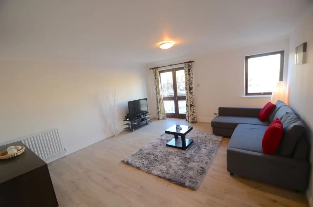 Three Bedroom Limehouse - photo 27