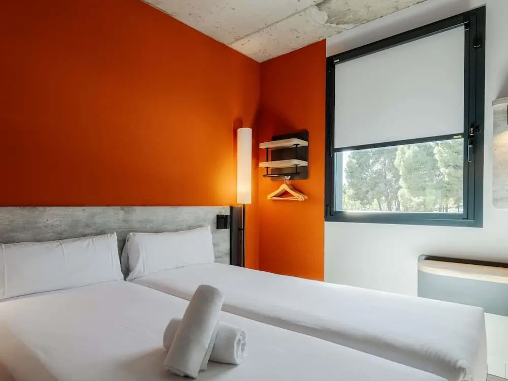 Ibis Budget Madrid Aeropuerto - photo 39