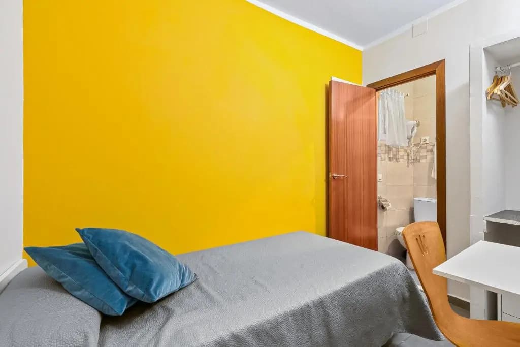 Hostal Santa Anna - photo 10