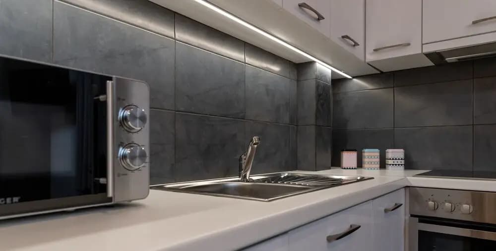 101m² Renovated Apartment in Koukaki - photo 13