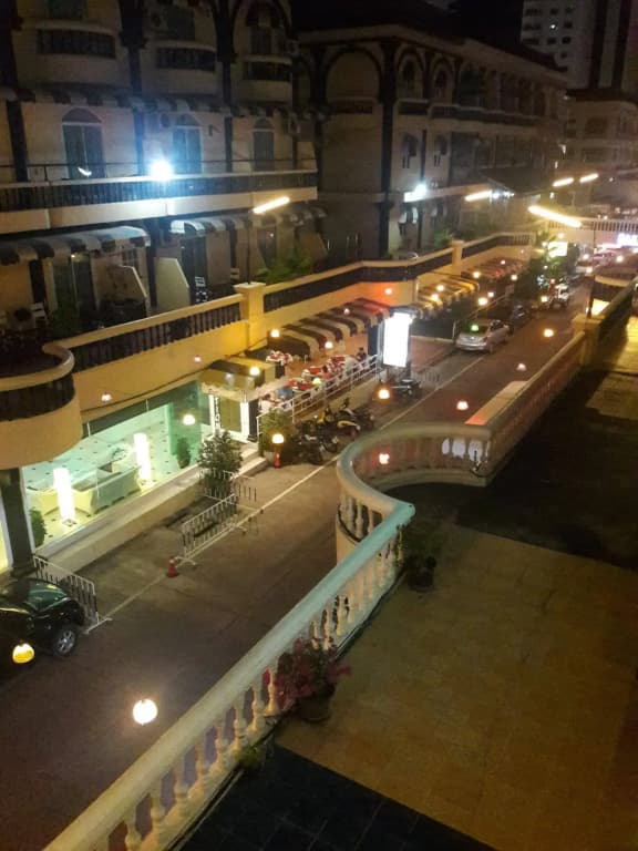 Key Bar and Guest House(คีย์ บาร์ แอนด์ เกสต์เฮาส์) - photo 20