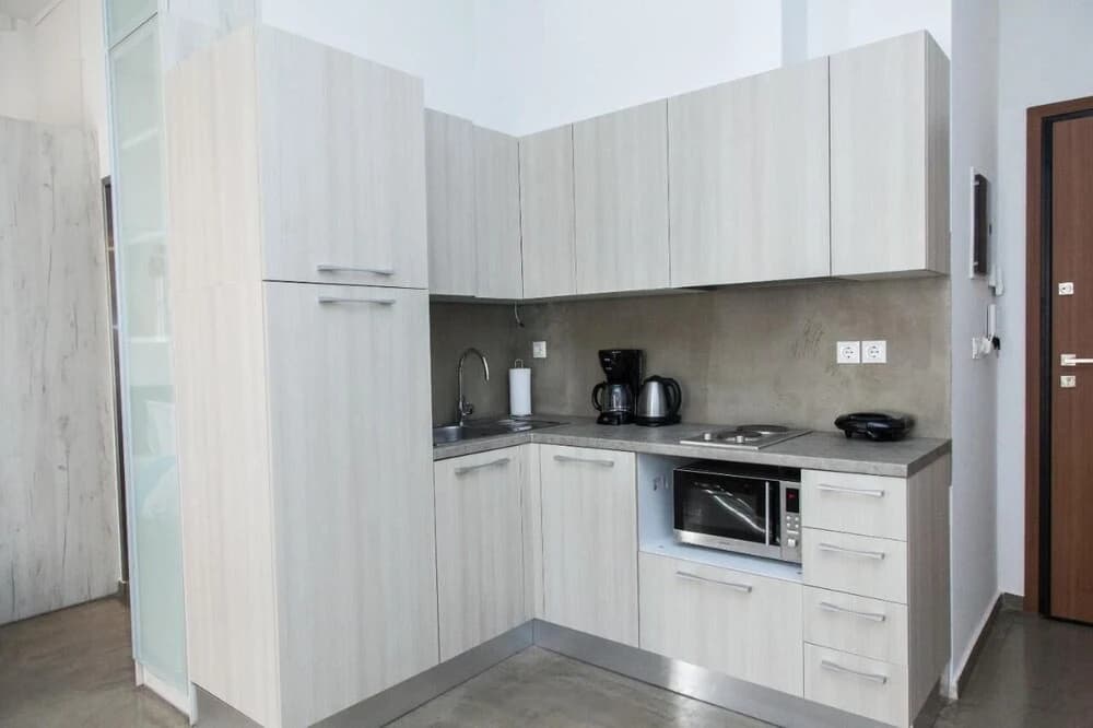 Beautiful Apt. close to Monastiraki - photo 11
