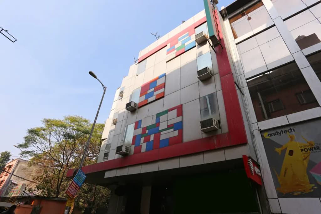 OYO 1824 Hotel Grand Peepal - photo 1