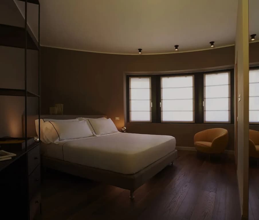 The Place - photo 2