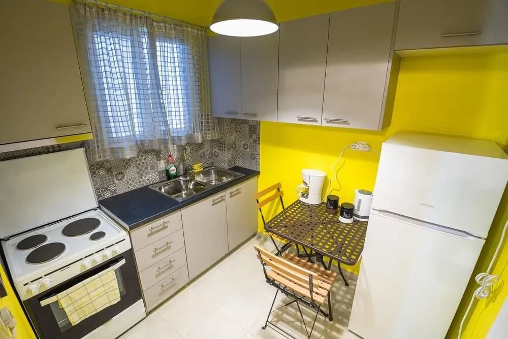 Comfortable Thisseio Apartment - photo 16