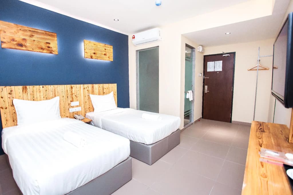 TLJ Hotel - photo 3