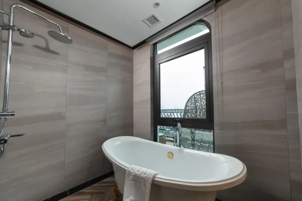 FTE Ba Dinh Hotel - photo 8