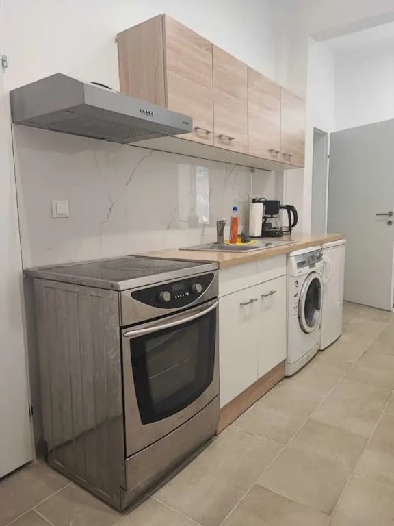 Modern 2BR Apartment In Prime Vienna - photo 4