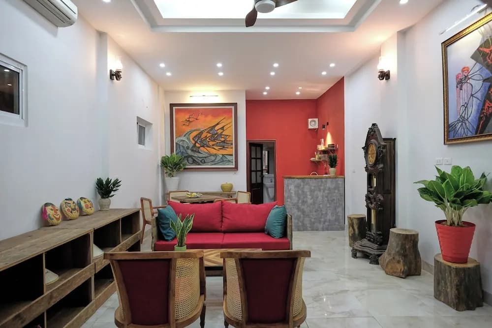 The Gallery Homestay - By Pegasy Group - photo 2