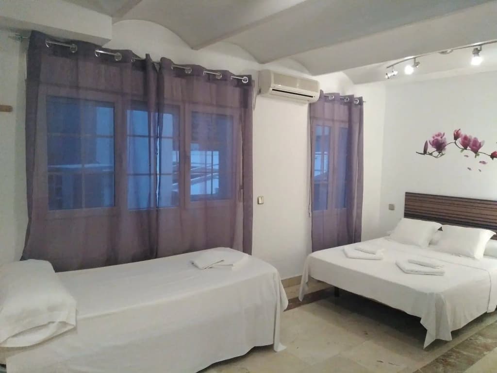 Santa Ana Apartamentos - photo 5