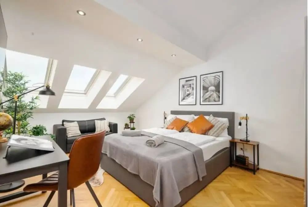Designer Apartments - Near Reumannplatz - photo 4