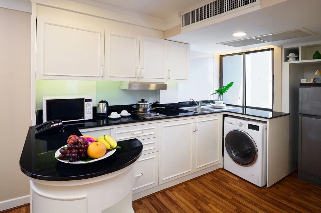 Kingston Suites  - photo 26