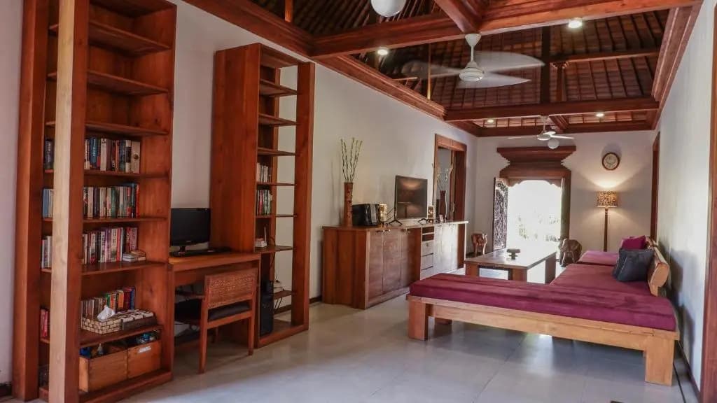 Segara Beach House Kuta - photo 11