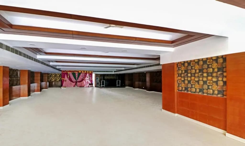 Treebo Galaxy Rooms - photo 35