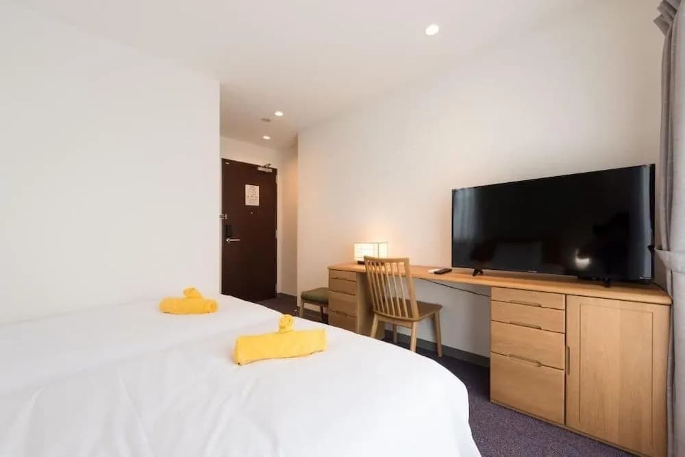 Serorin Light Hotel Tokyo - photo 4