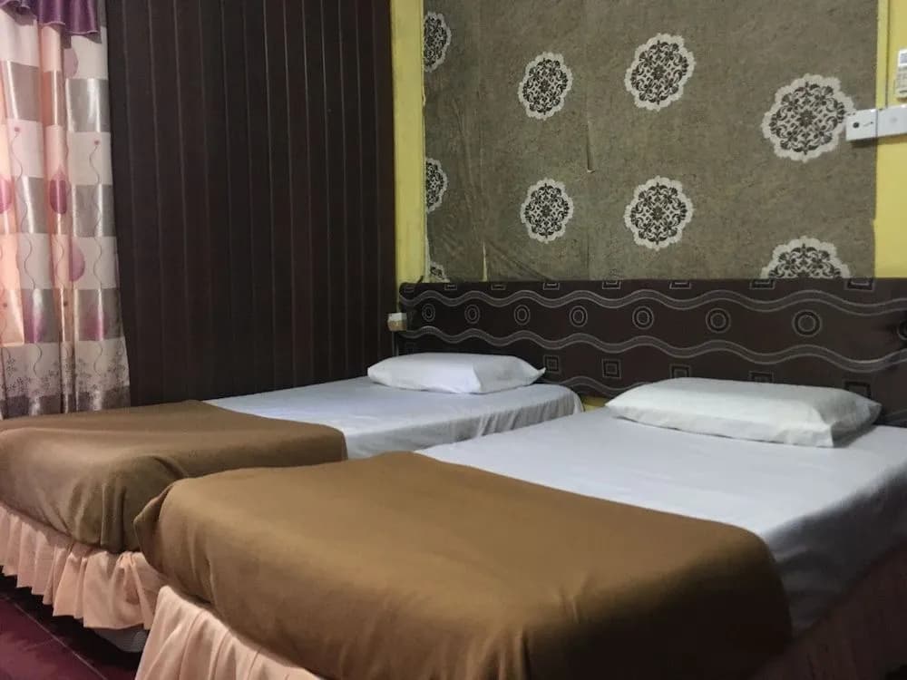 OYO 89653 Anisaa Inn - photo 5