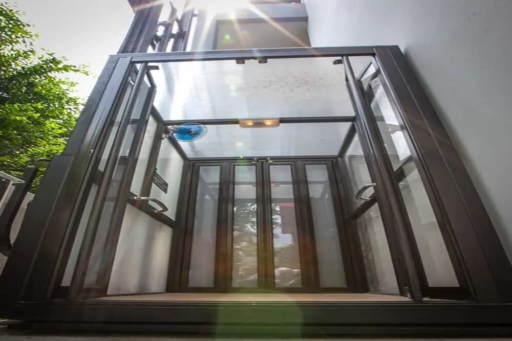4 Bedroom House at Skytrain - photo 16