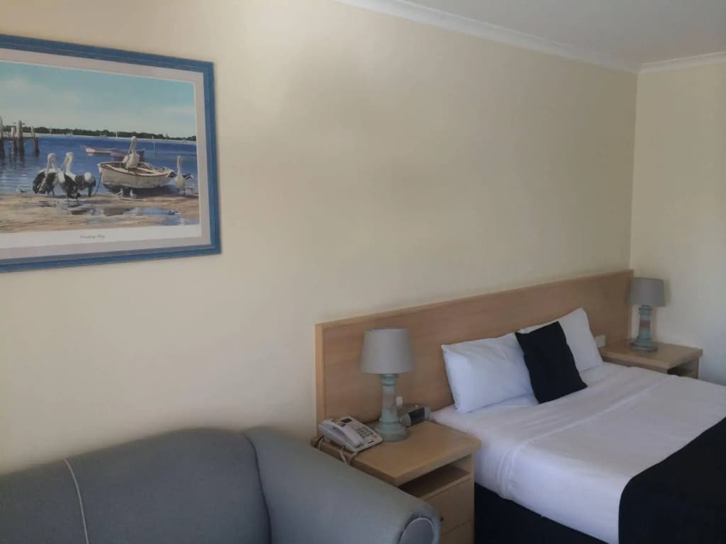 Sandown Heritage Motel - photo 4