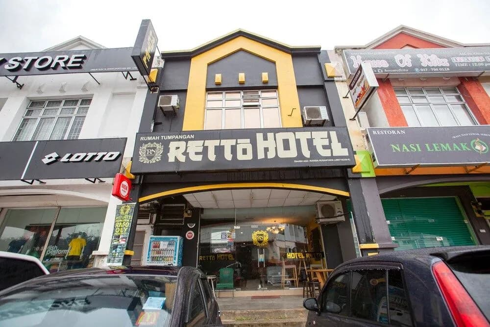 SPOT ON 89644 Retto Hotel - main photo