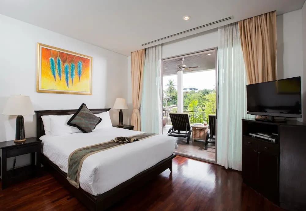 Kata gardens 2 bedroom near Kata beach 3B - photo 1