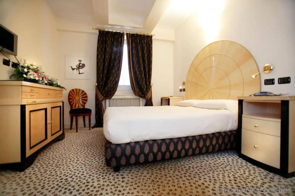 Hotel Gregoriana - photo 5